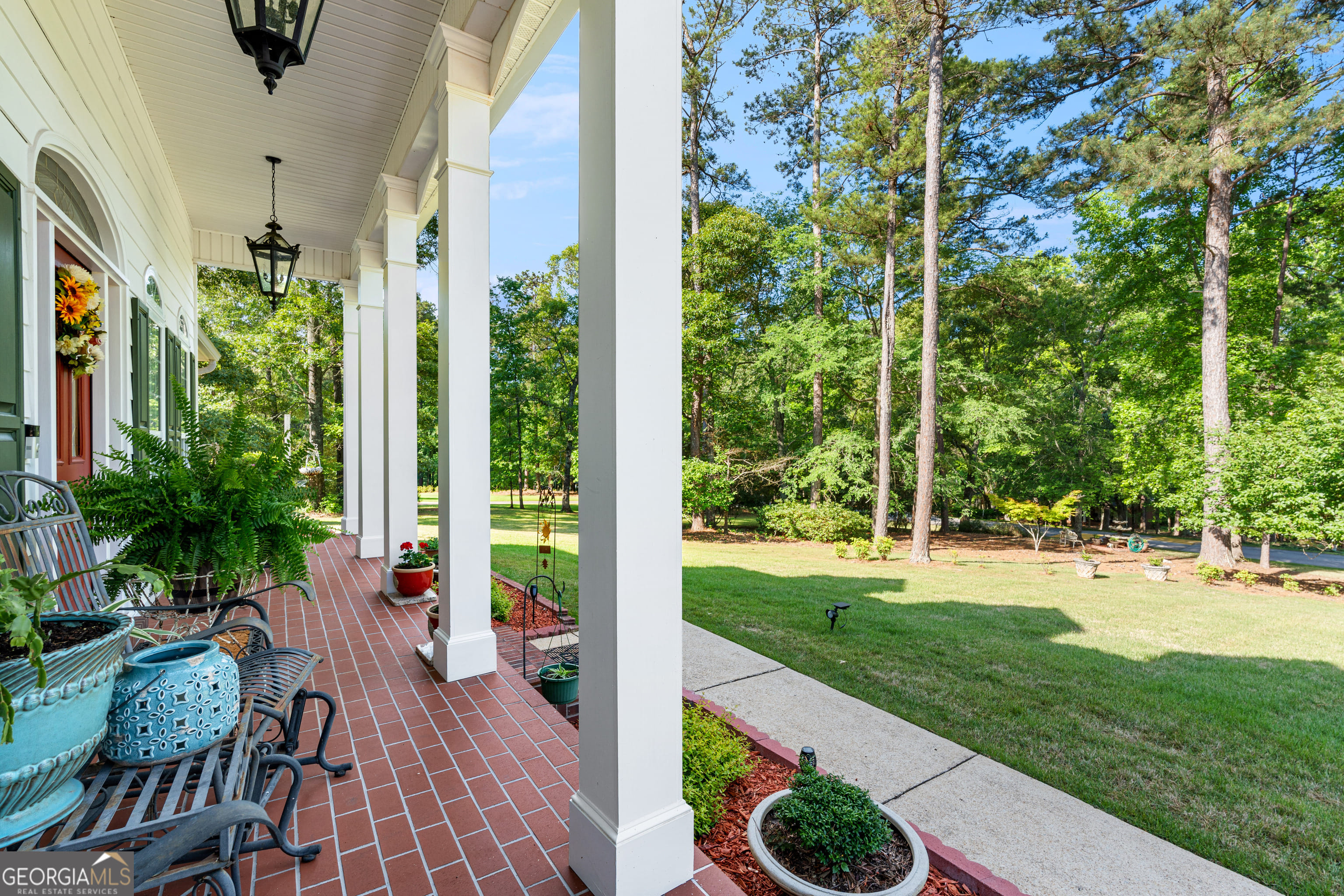 506 Riverside Dr, LaGrange, GA 30240