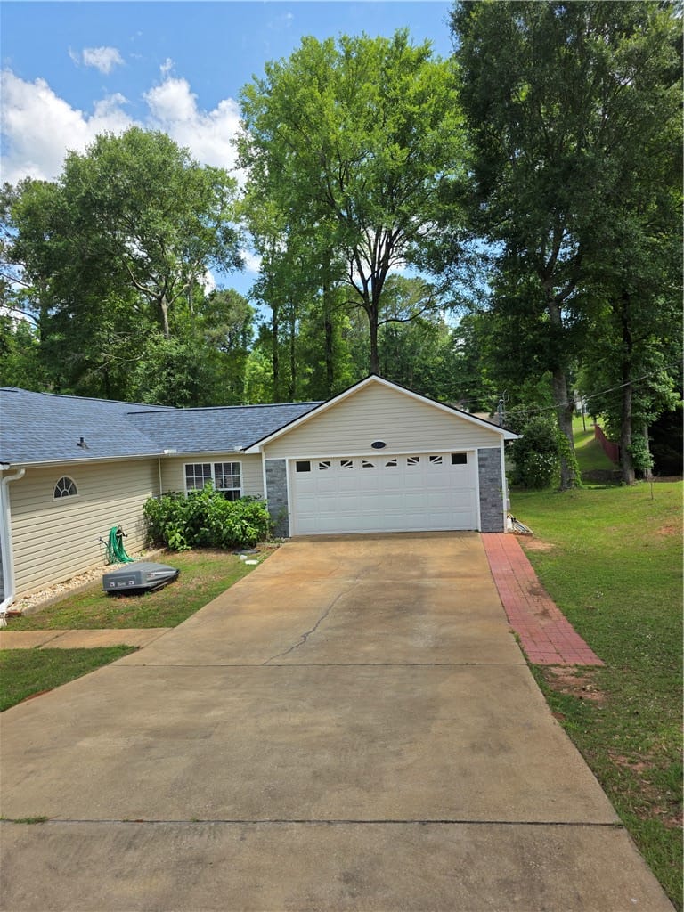 1310 Co Rd 455, Lanett, AL 36863, USA