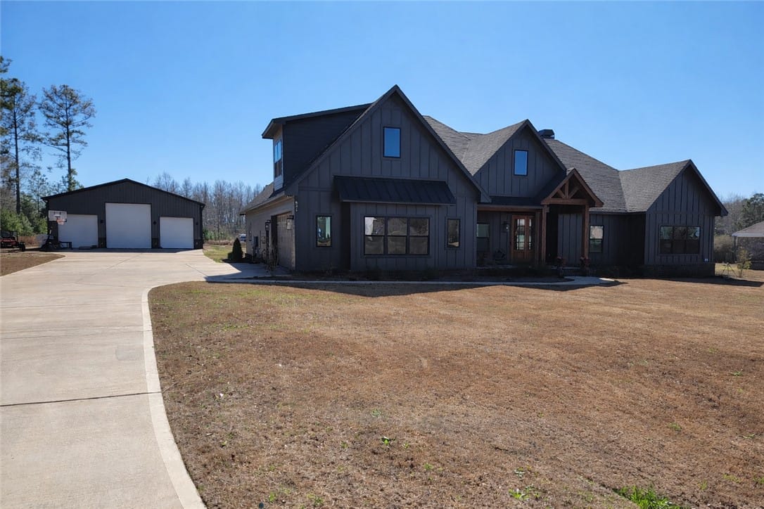 831 LEE ROAD 483, Opelika, AL, 36804