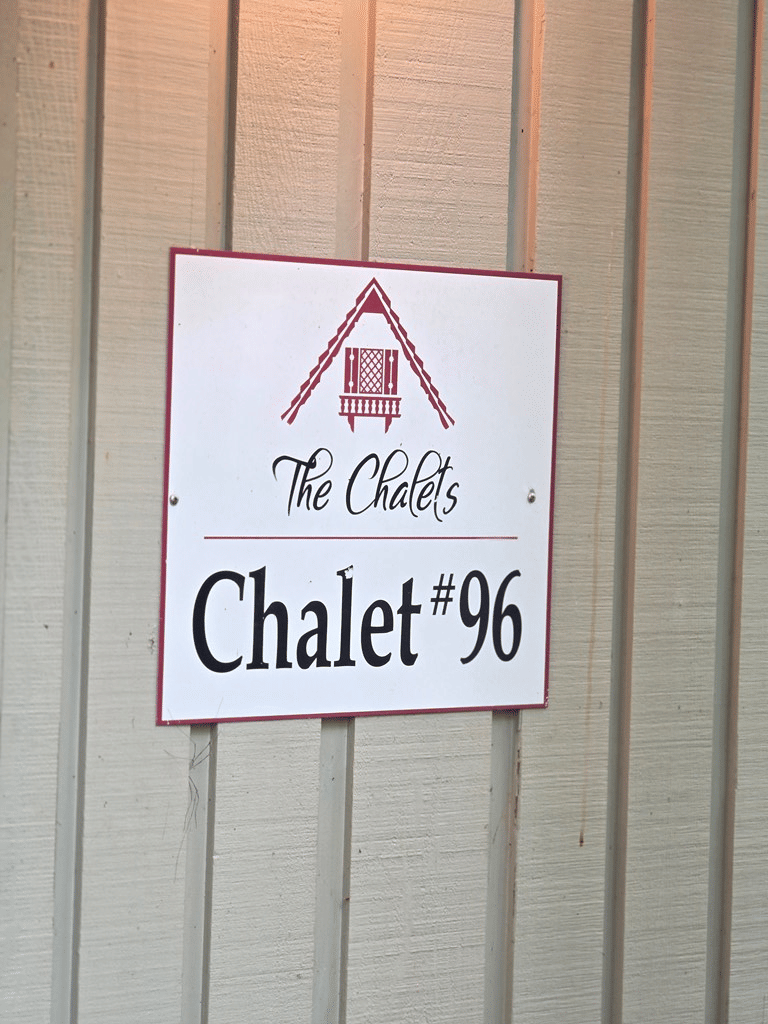 96 Chalet Cir, Pine Mountain, GA 31822