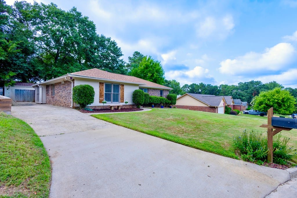 7346 Stillcreek Court, Columbus, GA, 31904-2300 — Photo 2