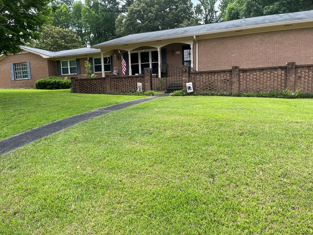 813 Mayes Way, Manchester, GA 31816