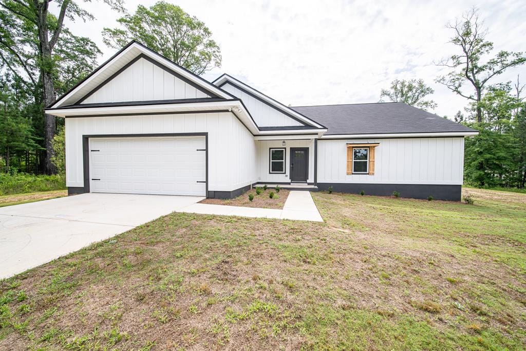 291 Twin Lakes Road, Waverly Hall, GA, 31831