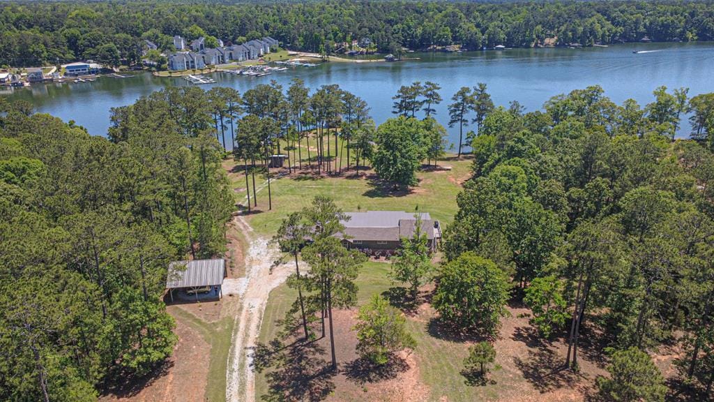345 Hinton Dr, Hamilton, GA 31811
