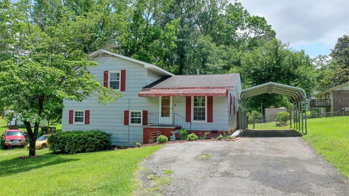 1003 WALLACE, OPELIKA, AL, 36801