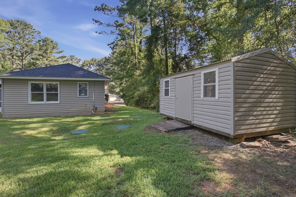 209 Waverly Cir, Waverly Hall, GA 31831