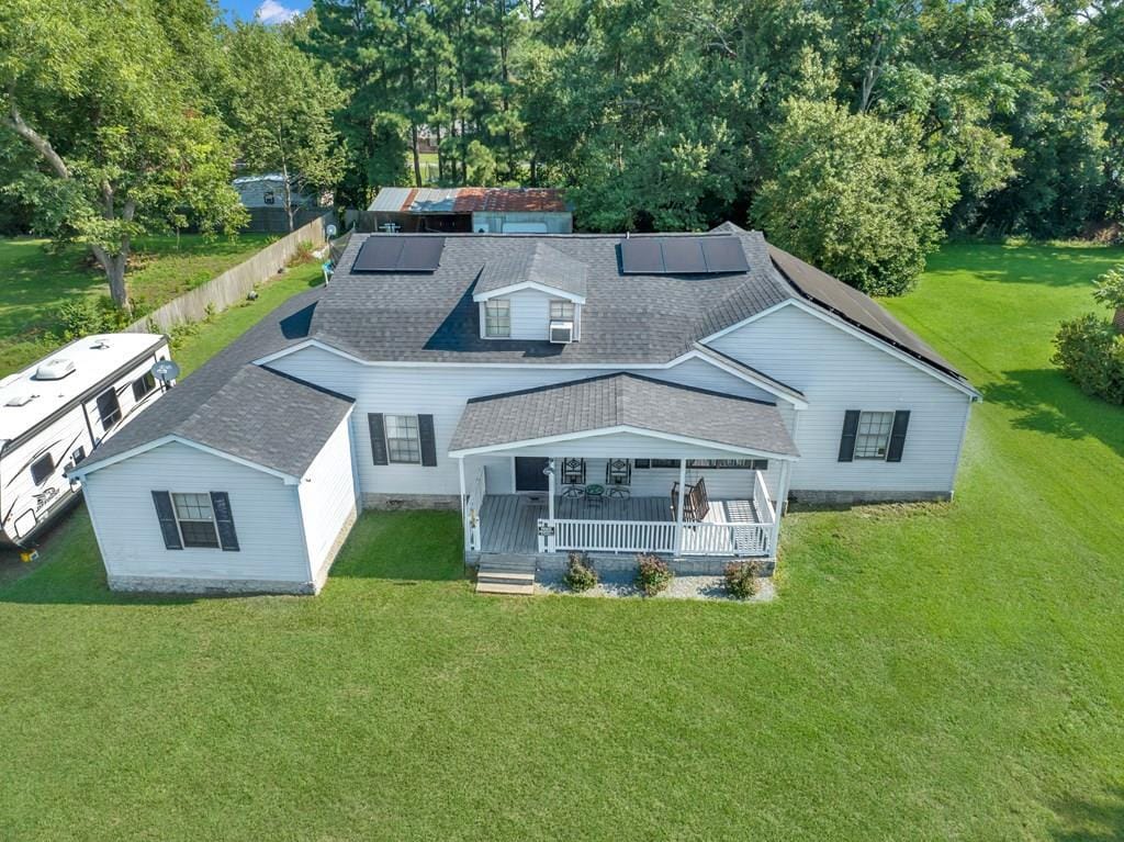 111 Old Mail Rd, Sylvester, GA 31791