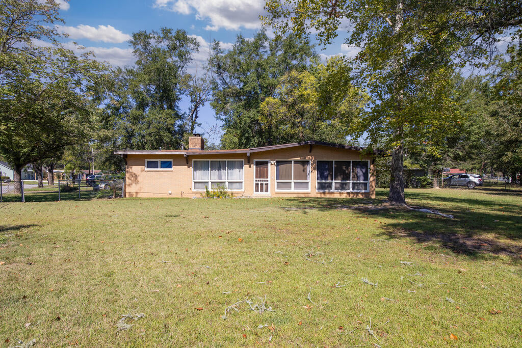 2440 Cindy Dr, Columbus, GA 31903