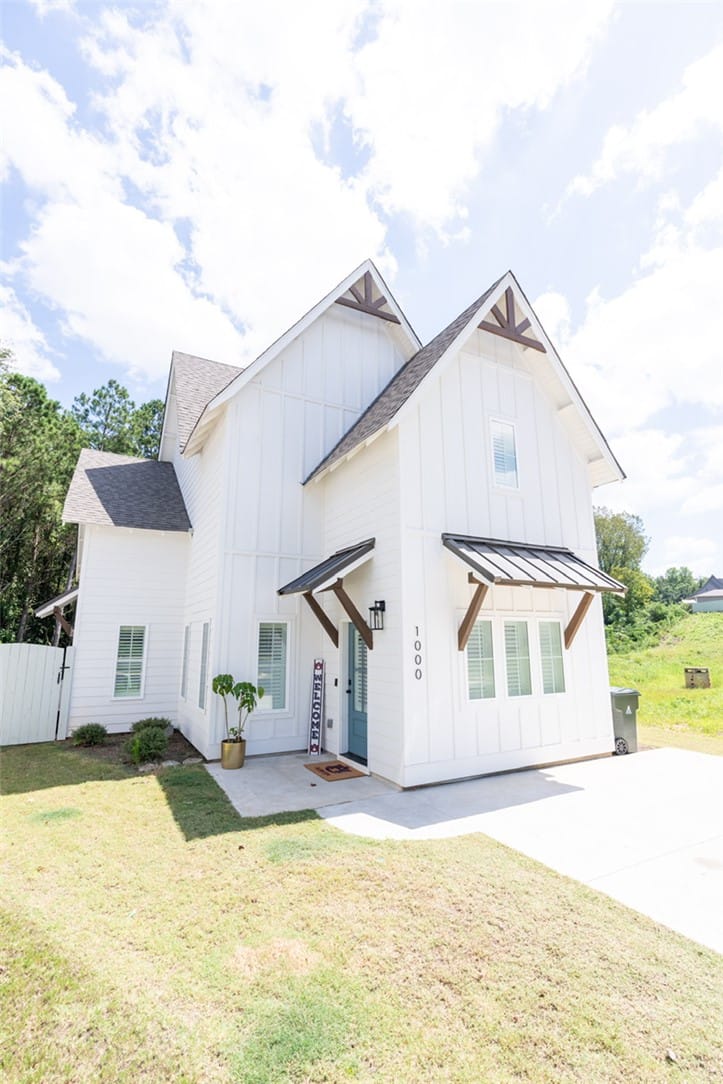 1000 Alberta St, Auburn, AL 36832