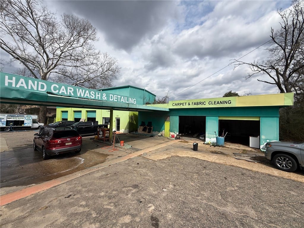 614 S 7th St, Opelika, AL 36801
