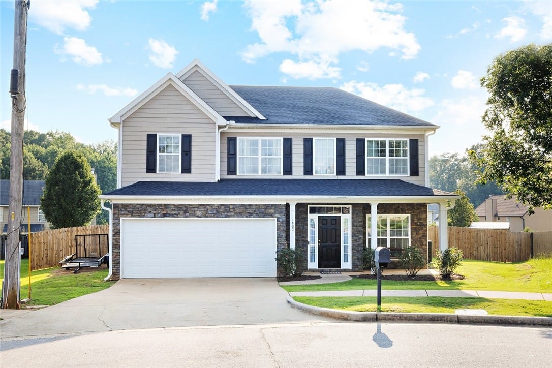 1800 Archer Court, Opelika, AL, 36804