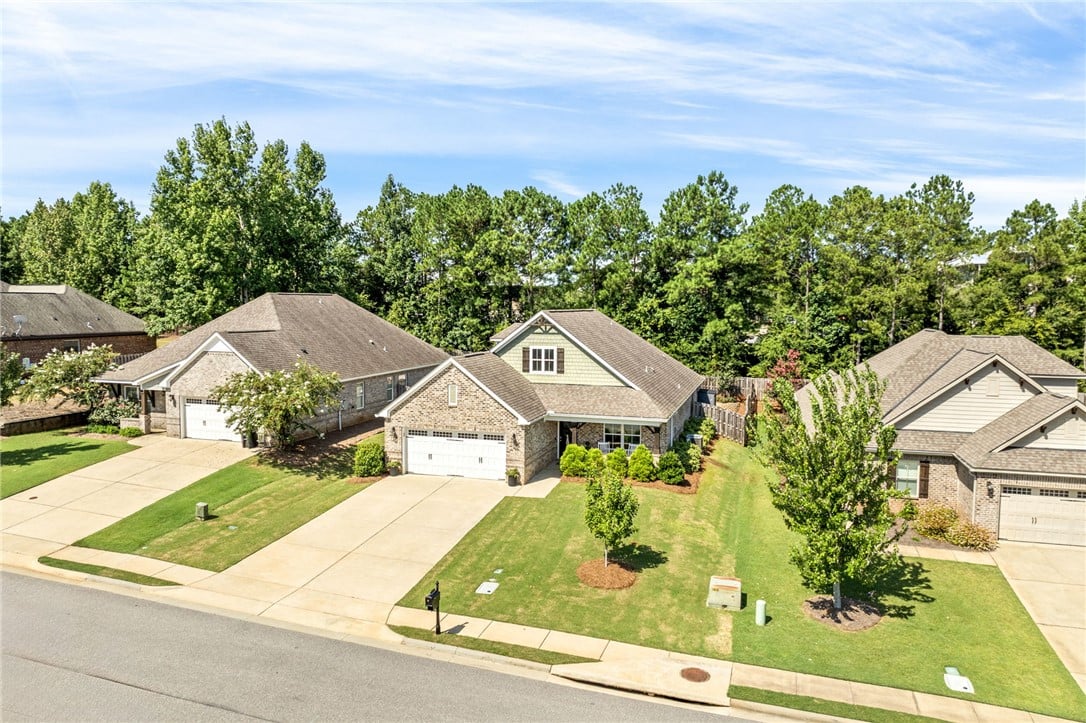 1084 Hampstead Ln, Opelika, AL 36801, USA