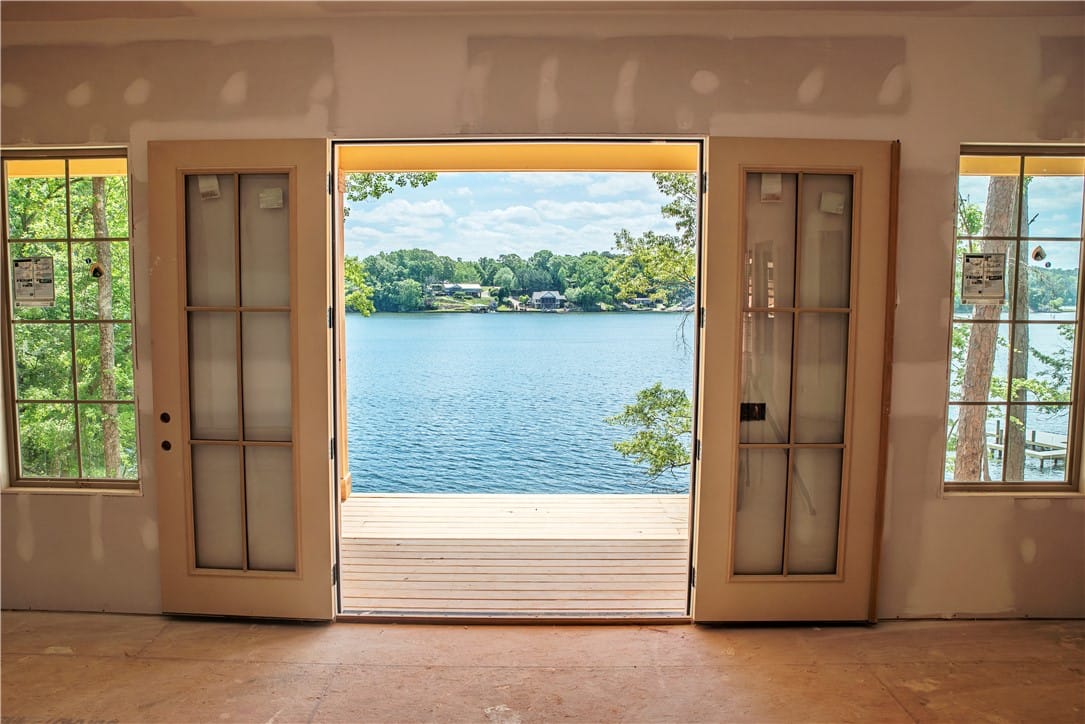 19 HIGHLAND, Alexander City, AL, 35010, Embrace serene lake views from this expansive open