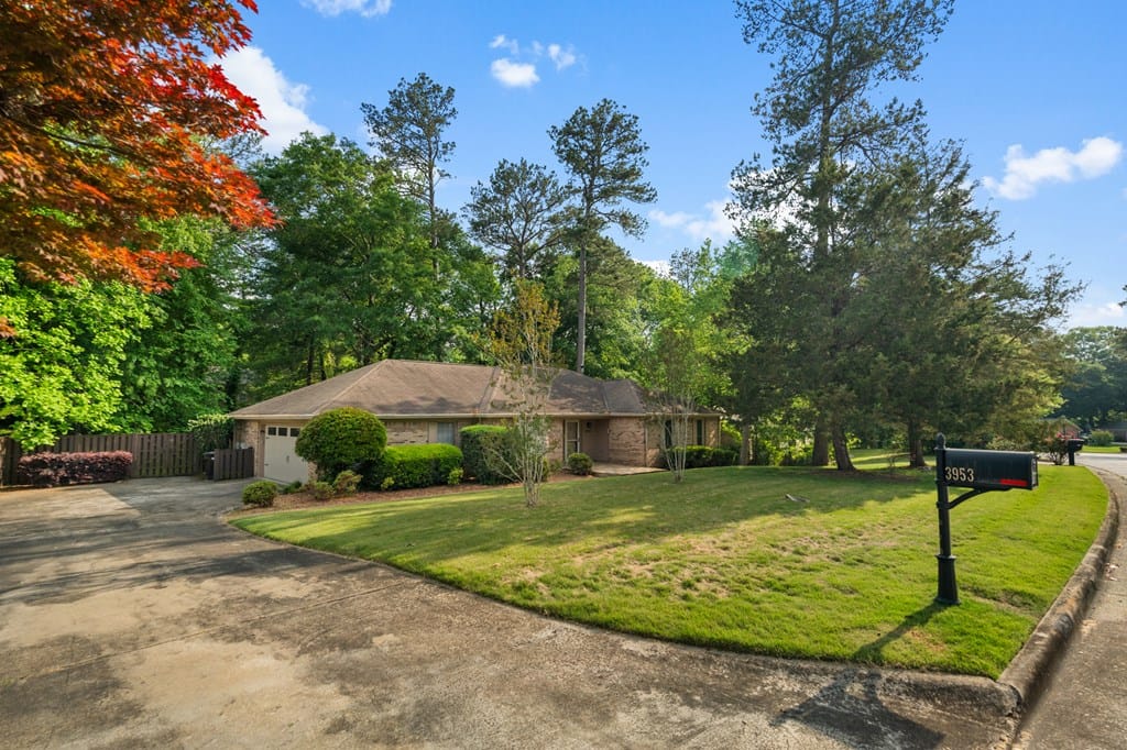 3953 Castlewood Parkway, Columbus, GA, 31907-7009 — Photo 2