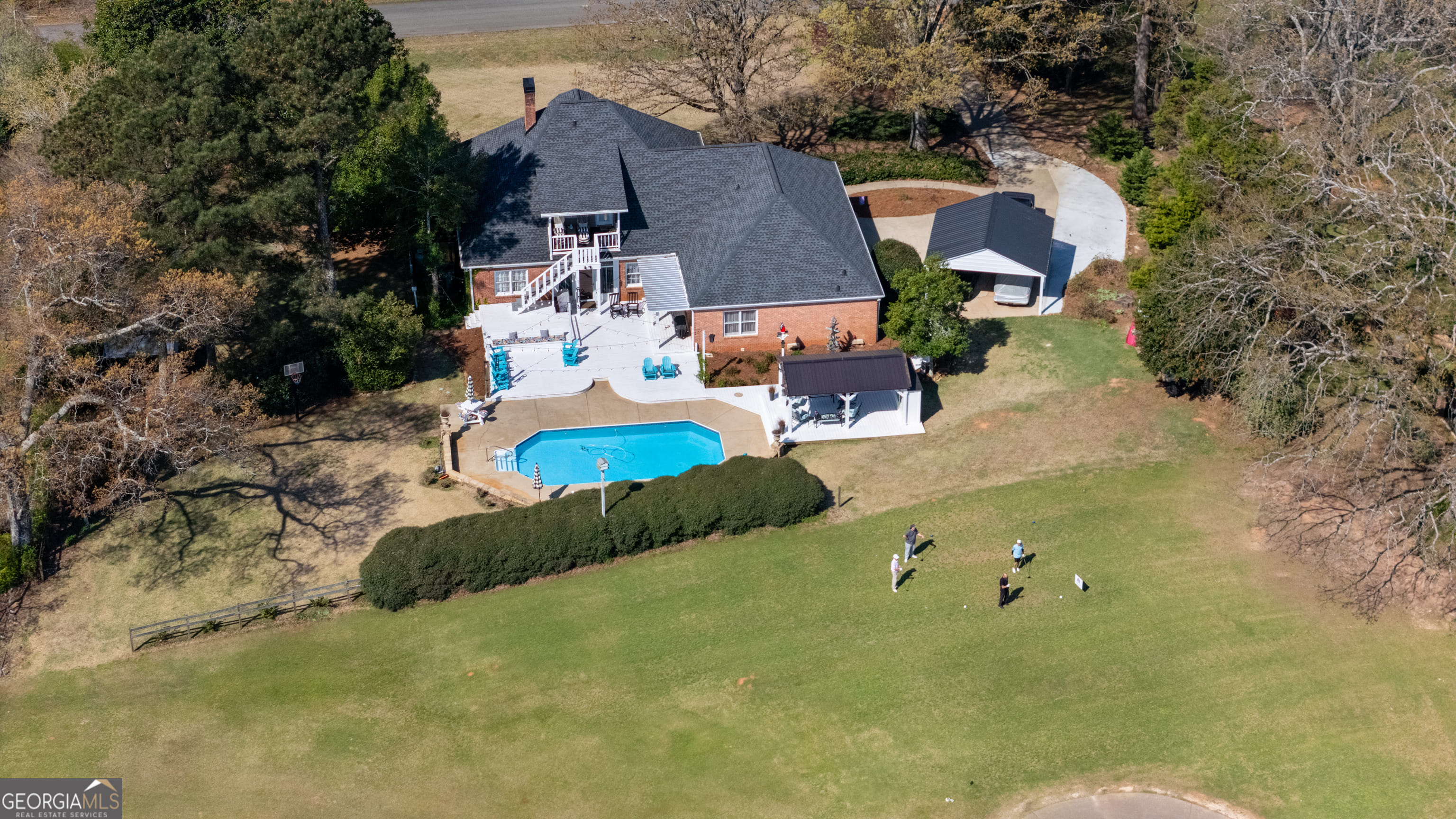 123 S Smith Rd, LaGrange, GA 30241