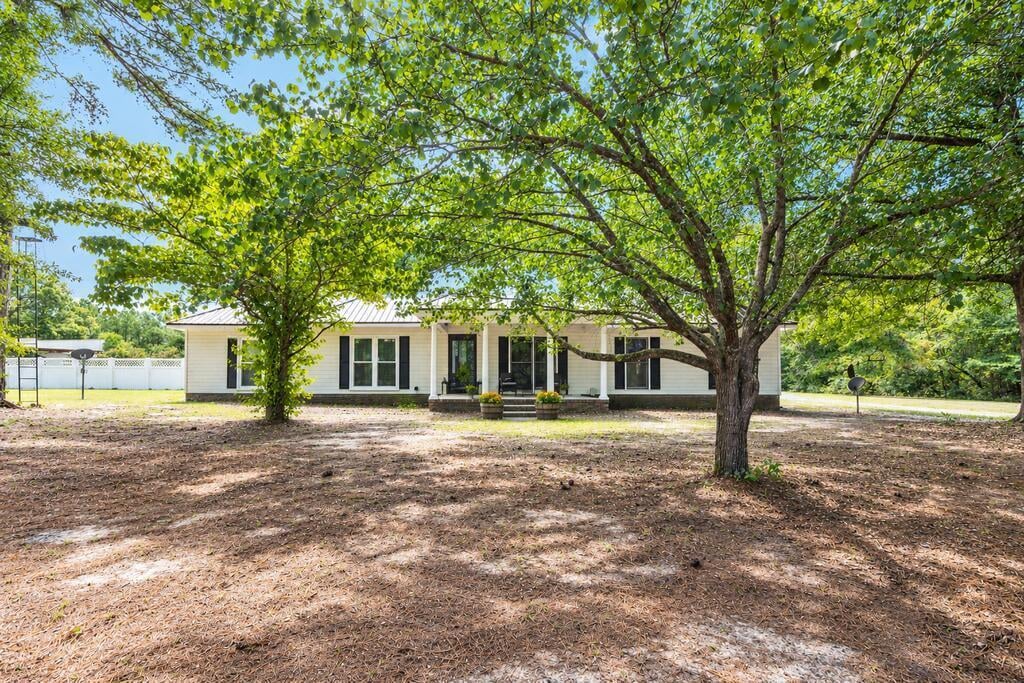 183 Hickory Nut Hollow, Box Springs, GA 31801