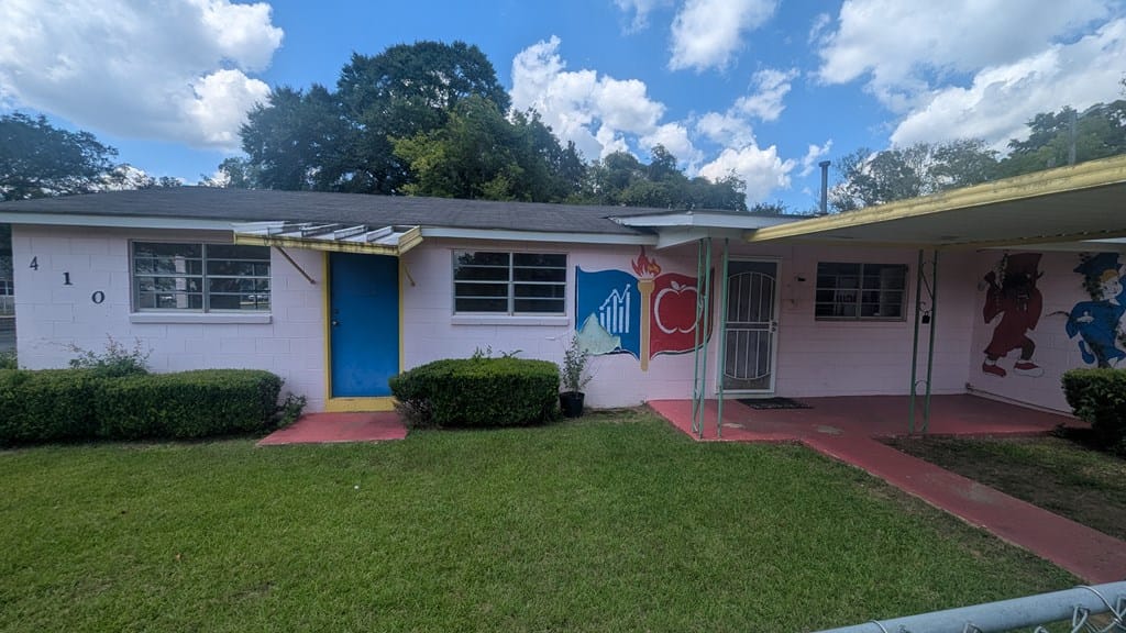 410 S McKinley St, Albany, GA 31701, USA — Photo 2