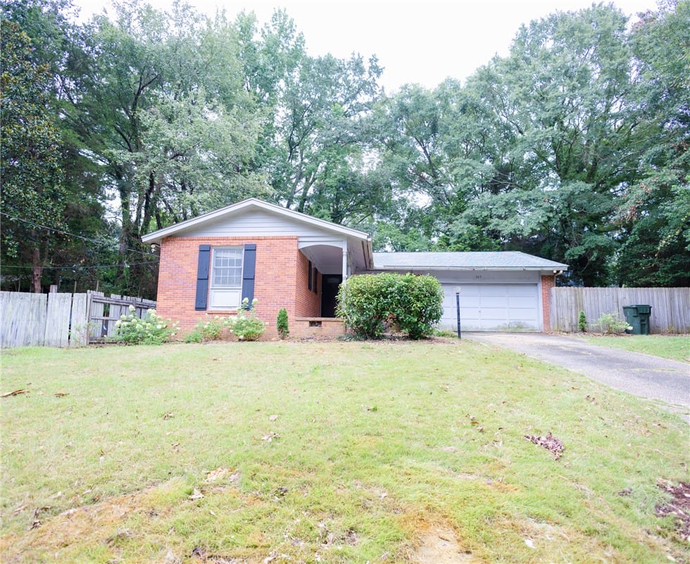 263 Oak St, Auburn, AL 36830