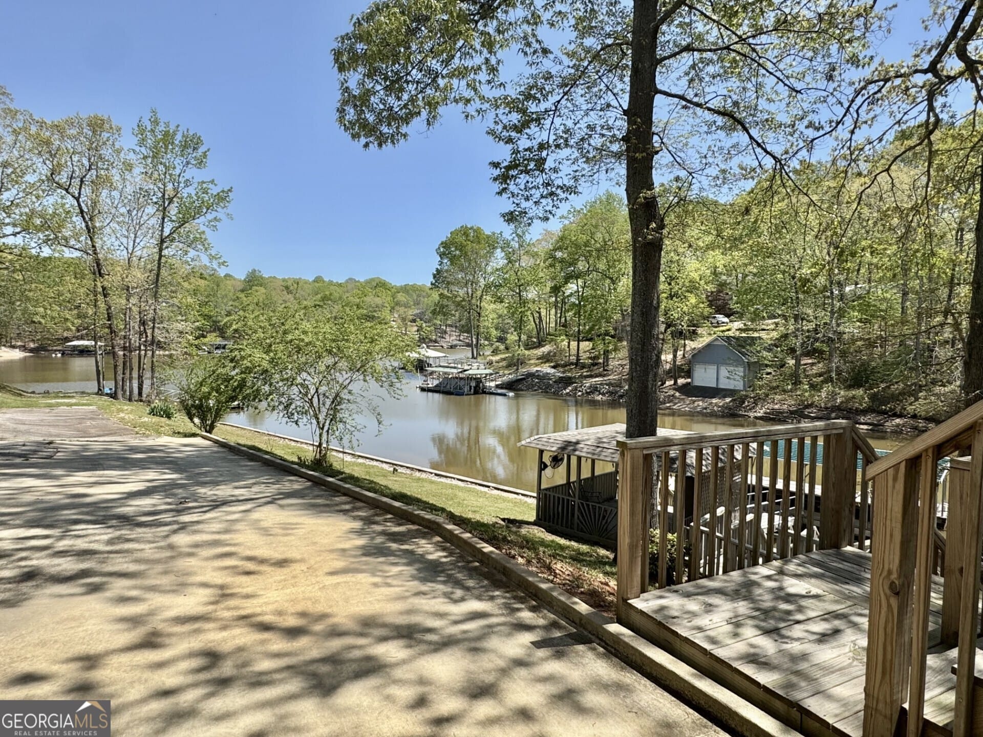 111 Warren Dr, Wedowee, AL 36278