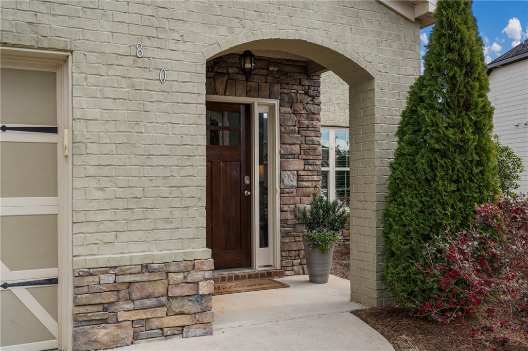 810 W Richland Cir, Auburn, AL 36832, USA — Photo 2