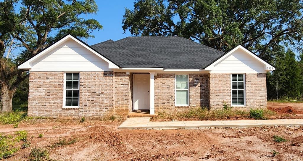 2525 Oakridge Drive, Albany, GA, 31707