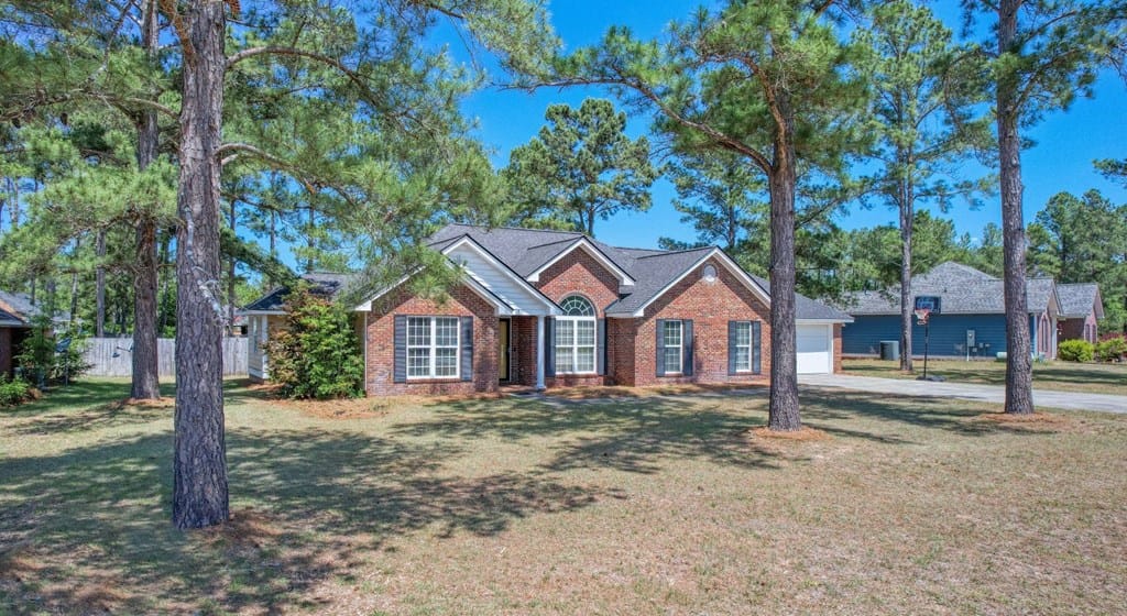 182 Autumn Leaf Dr, Albany, GA 31701, USA