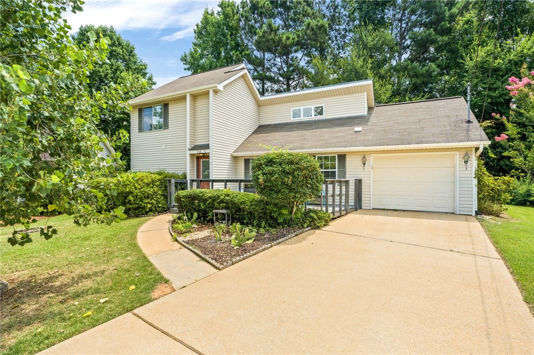 838 ANDREWS, Auburn, AL, 36830