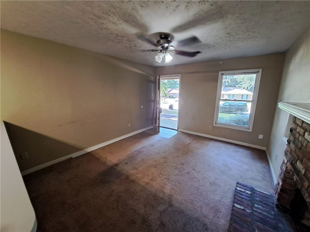 1350 Hampton Dr, Auburn, AL 36830