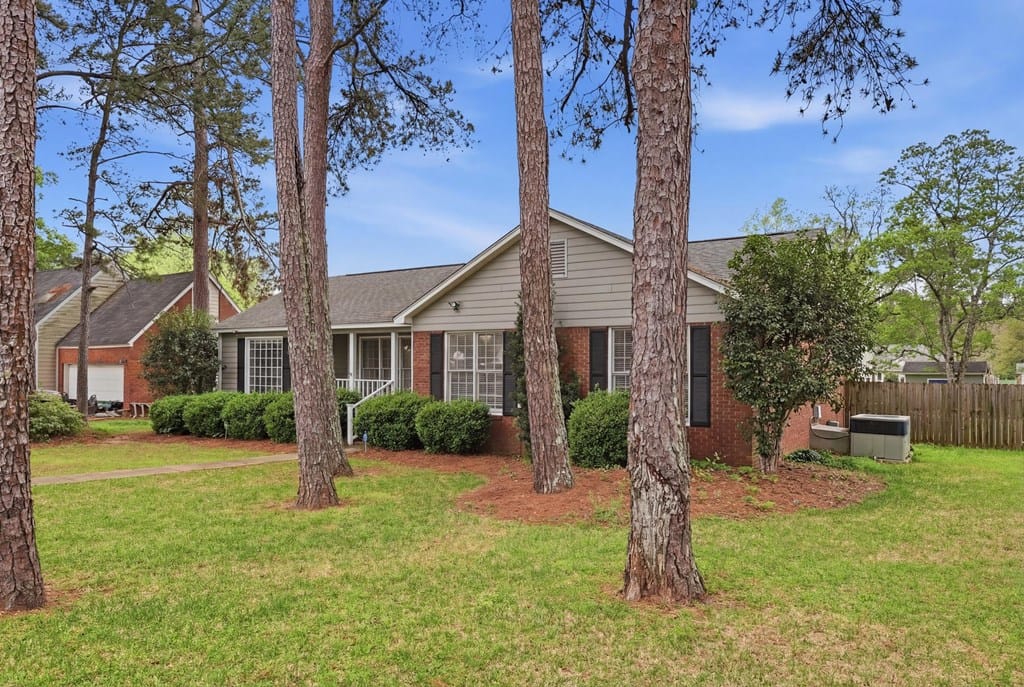 1709 Whisperwood Street, Albany, GA, 31721 — Photo 2