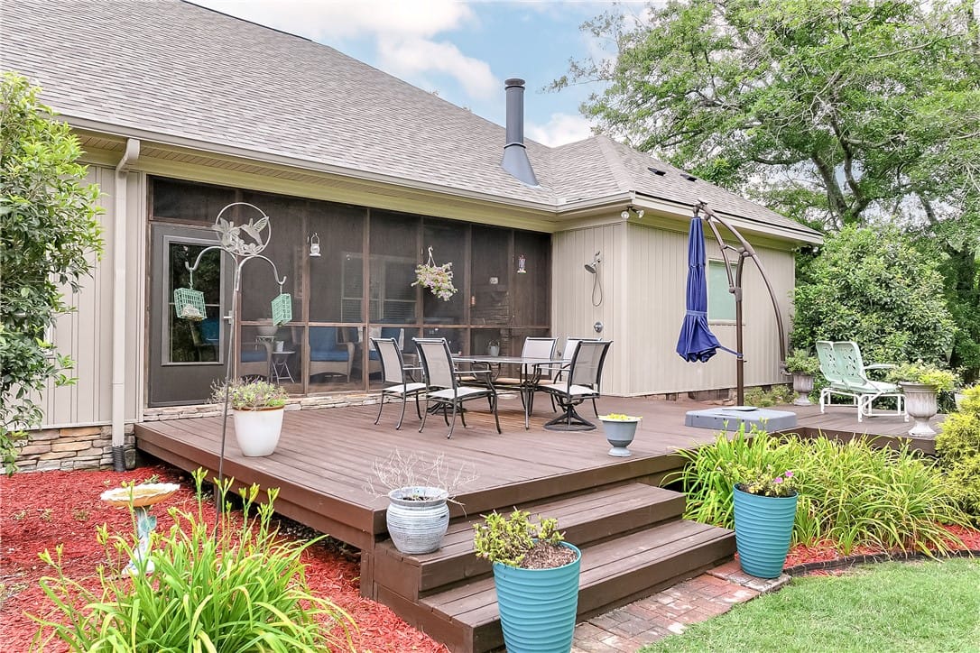 185 Great Ellis Ln, Auburn, AL 36830, A spacious wooden deck provides ample outdoor livi