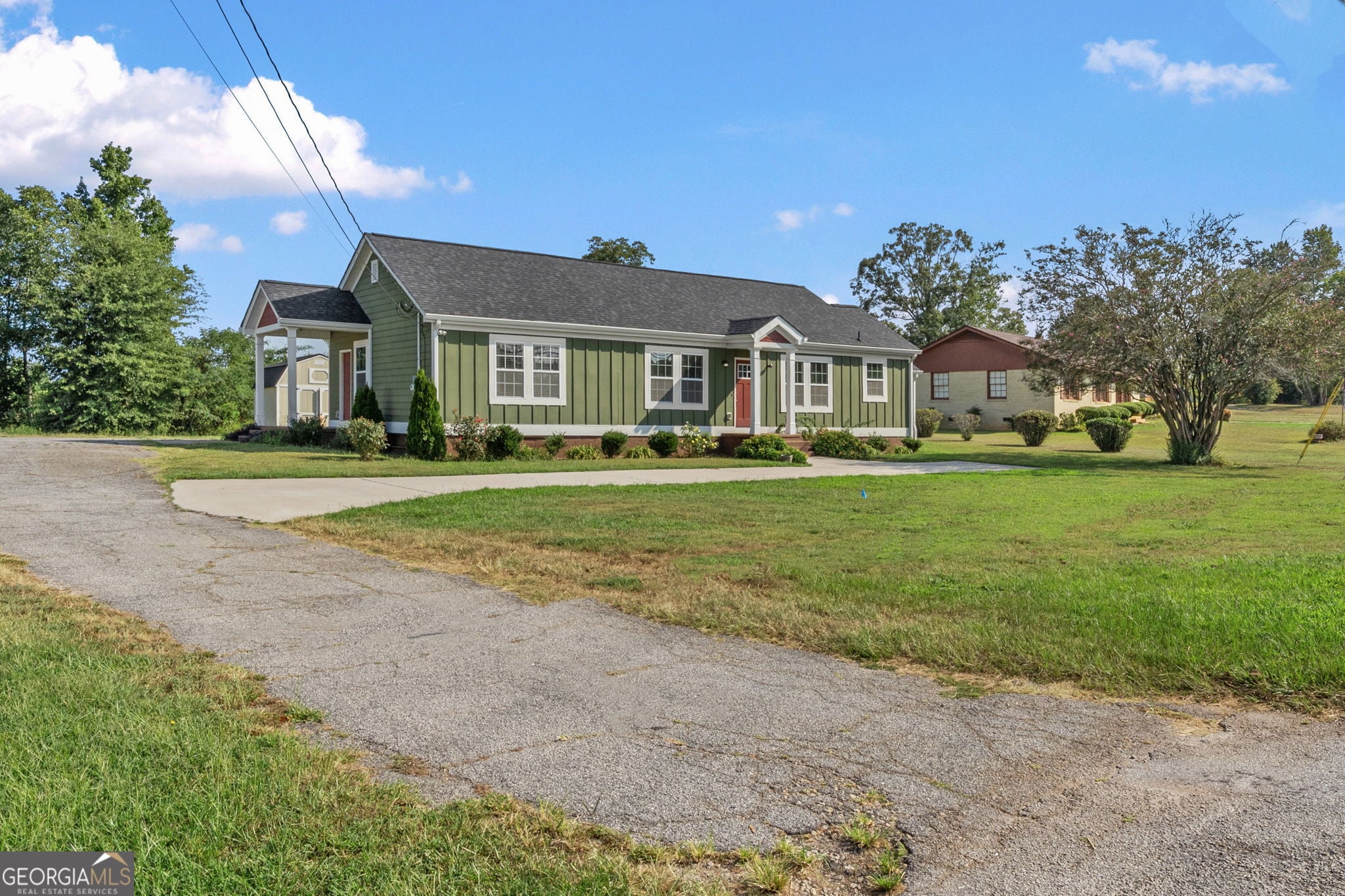 261 Lagrange St, Newnan, GA 30263