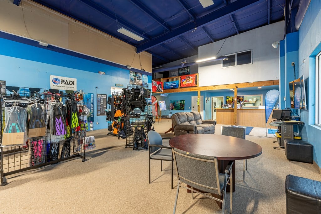 5870 Veterans Pkwy, Columbus, GA 31909