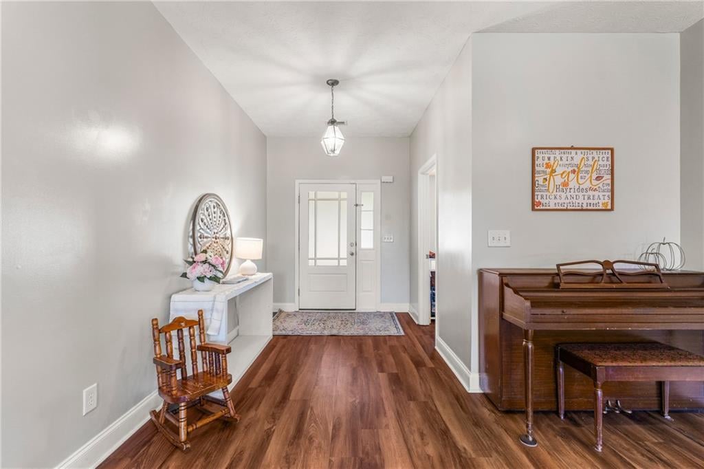 407 Lee Road 2170, Phenix City, AL 36870