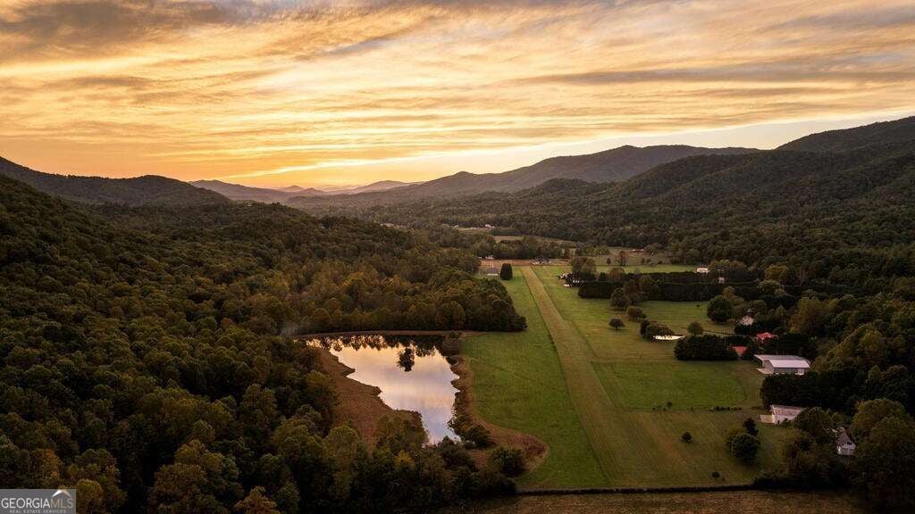 360 Serenity Lane, Hayesville, NC, 28904