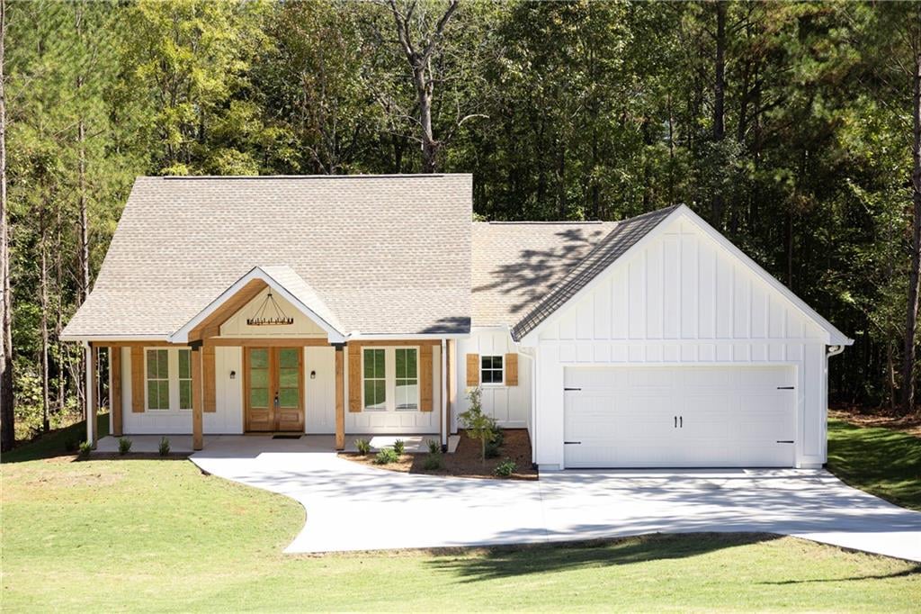 6491 13th Ct SW, Lanett, AL 36863