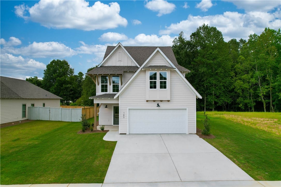 143 Firefly Lane, Opelika, AL, 36804