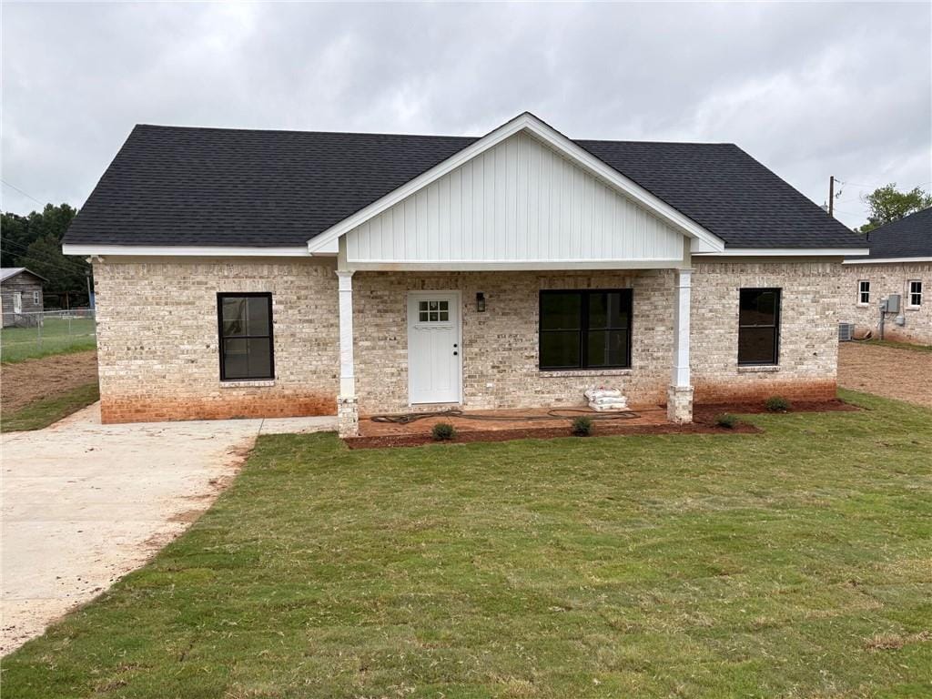 3216 S Phillips Rd, Lanett, AL 36863