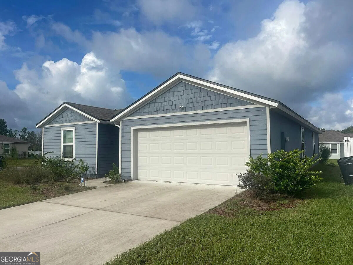 2876 Oak Stream Dr, Green Cove Springs, FL 32043