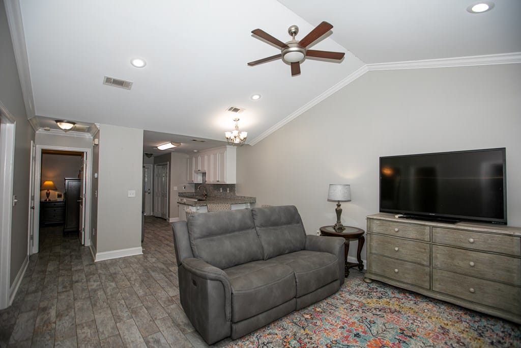2019 Hidden Ct, Albany, GA 31707
