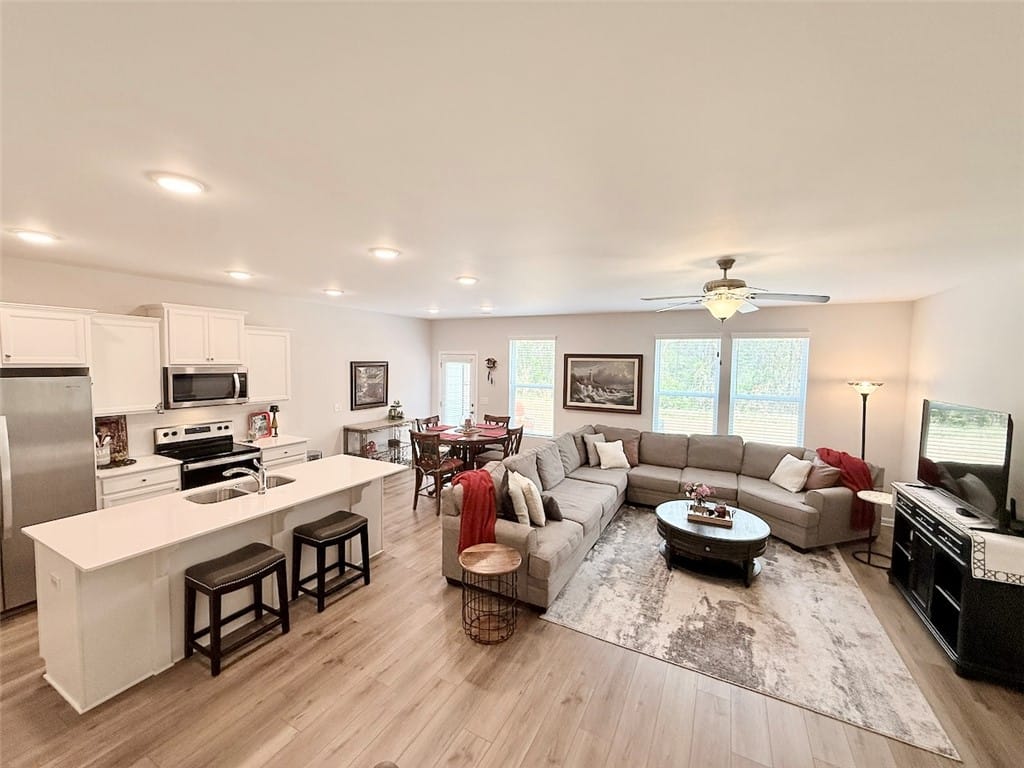 3173 Raiden Cir, Opelika, AL 36804, USA, Open Floorplan