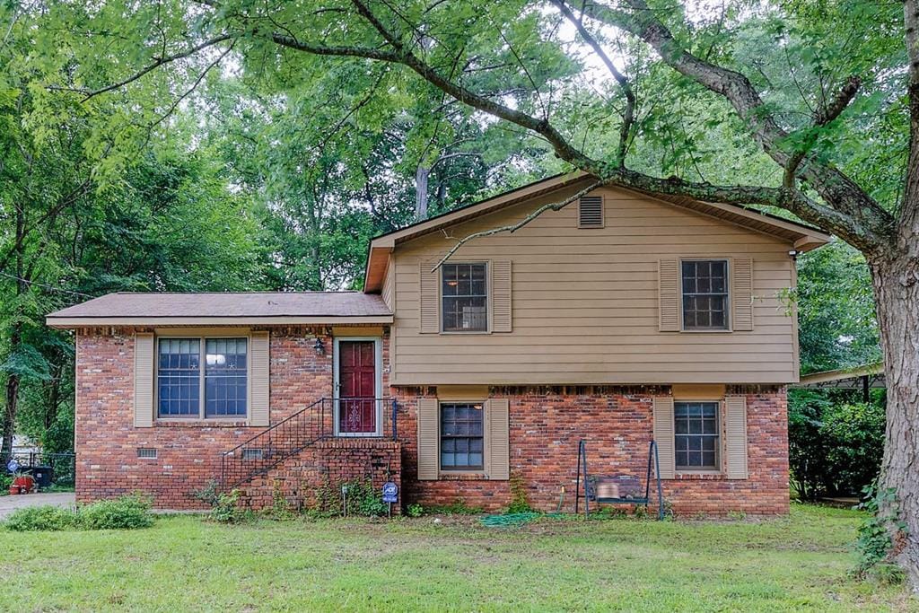 6500 Charter Oaks Circle, Columbus, GA, 31909