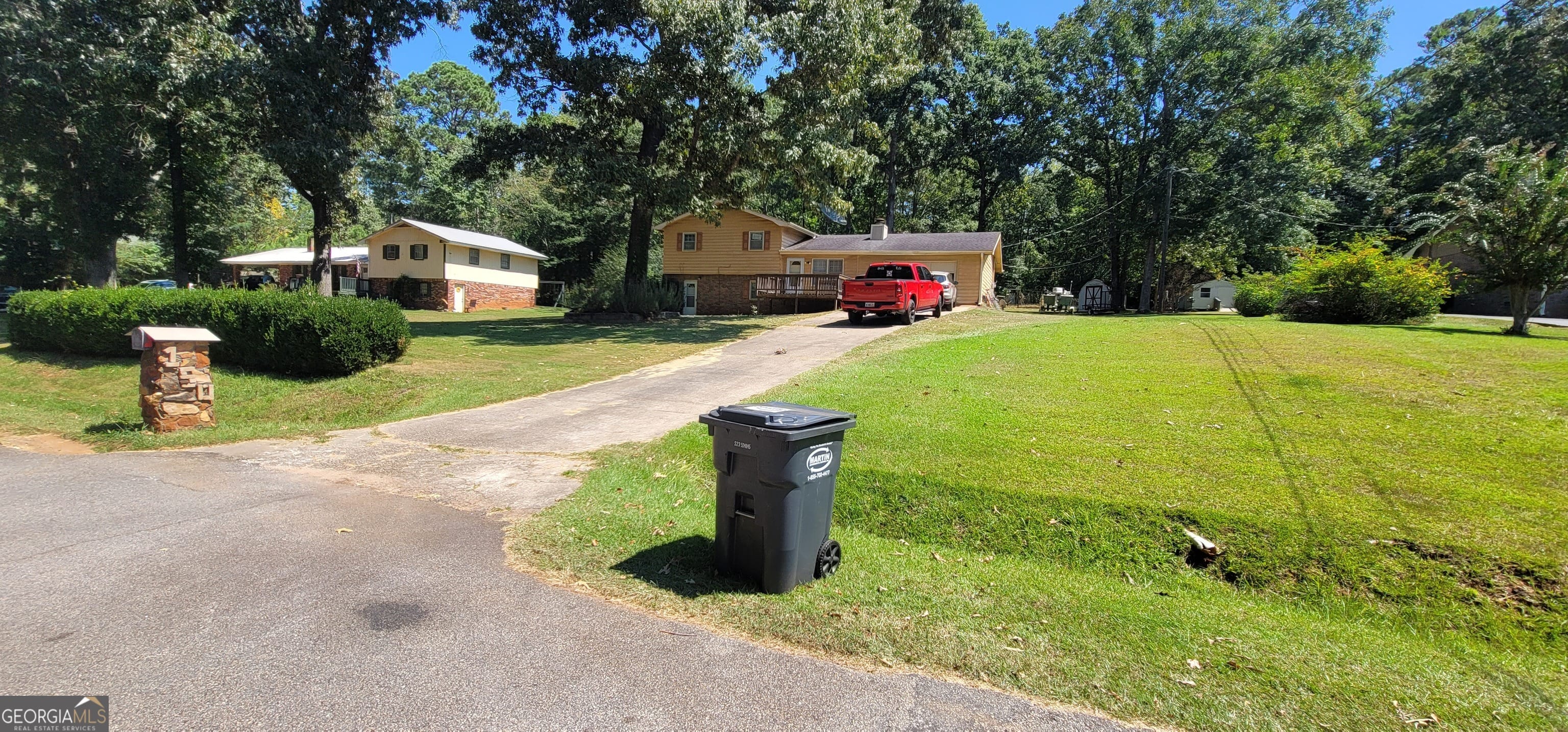 150 North Lake Drive, LaGrange, GA, 30240