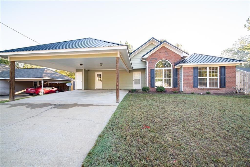 705 Mill Pond Drive, Phenix City, AL, 36870