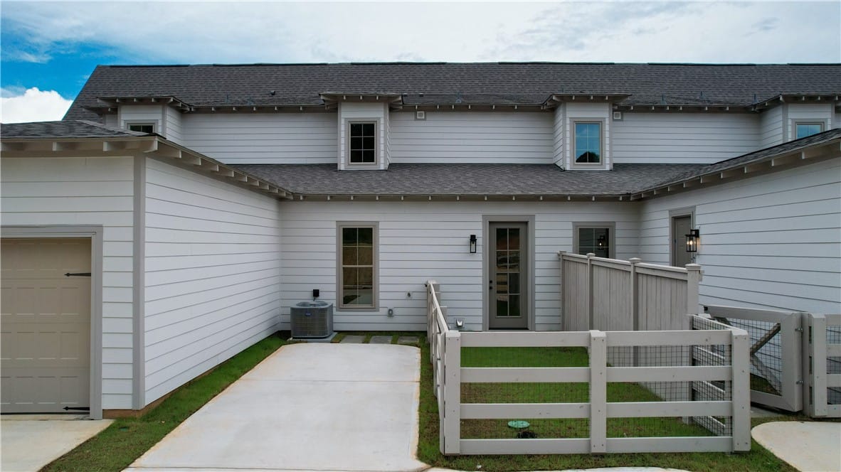 200 BOTTLE, Auburn, AL, 36830 — Photo 3