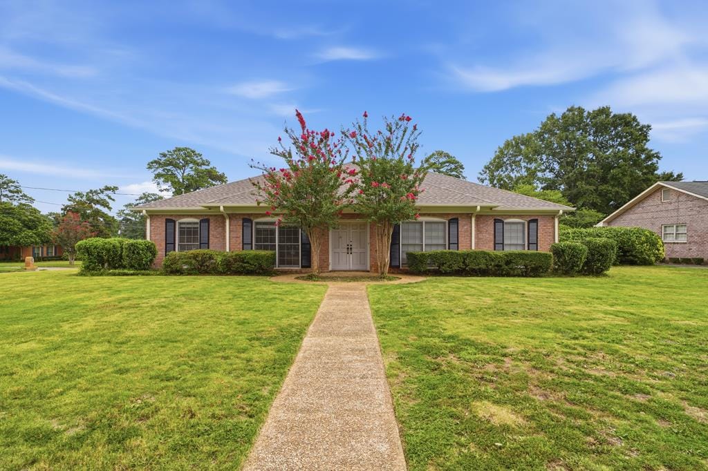5966 Sherborne Dr, Columbus, GA 31909