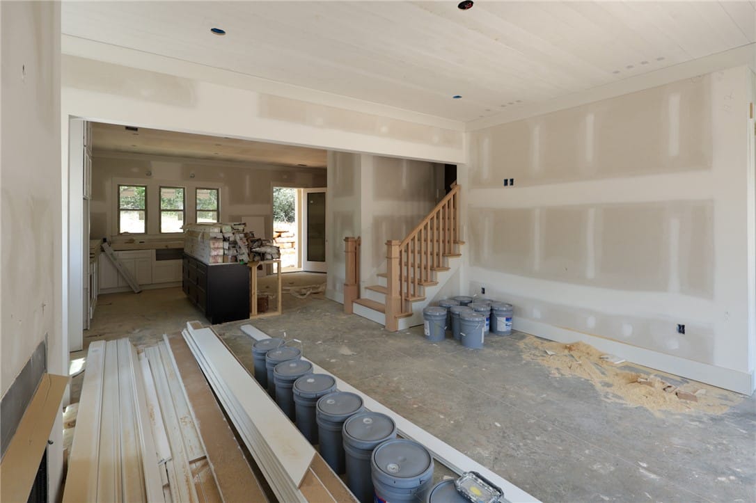 1027 E Glenn Ave #104, Auburn, AL 36830, USA, This interior image showcases a home under constru