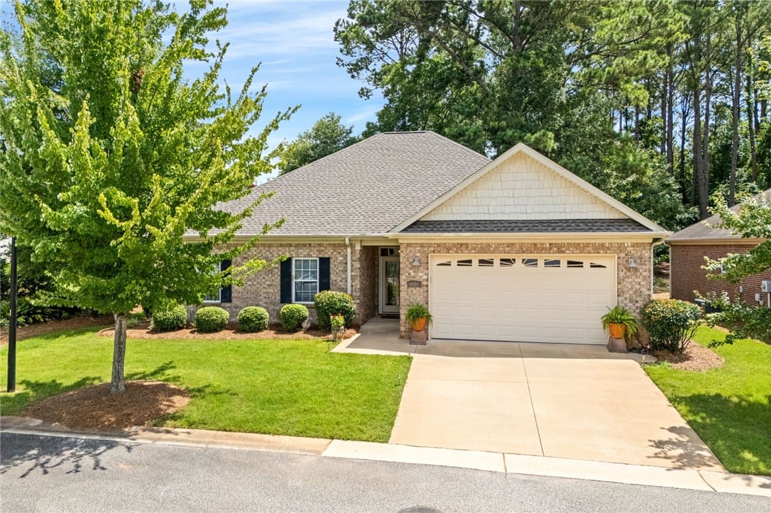 1620 PROFESSIONAL, Auburn, AL, 36830, Front of home