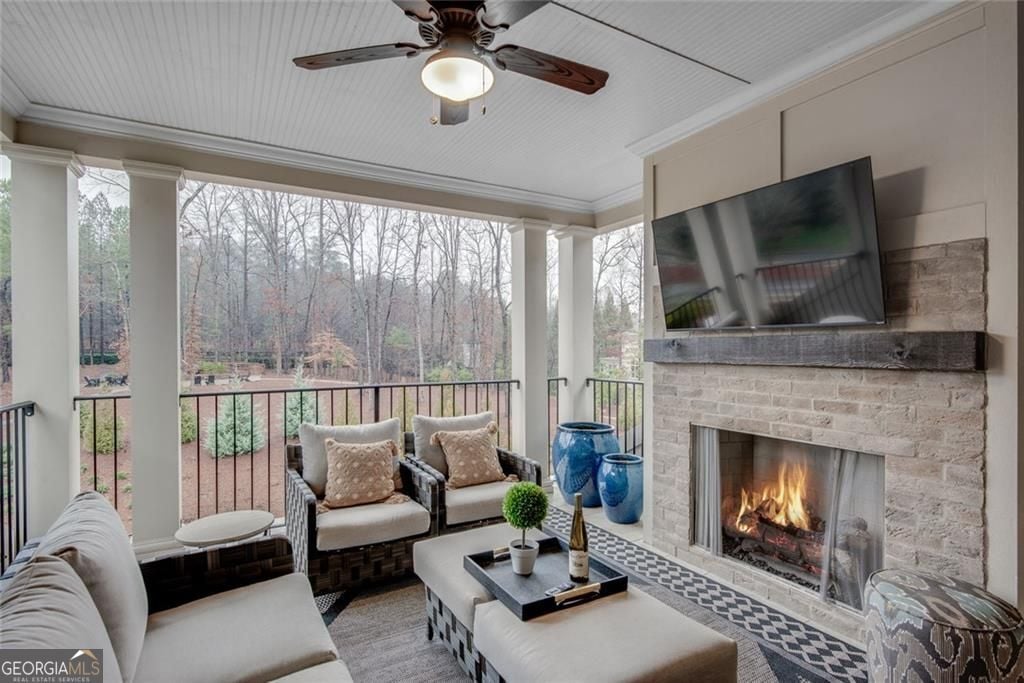 Senoia, GA 30276