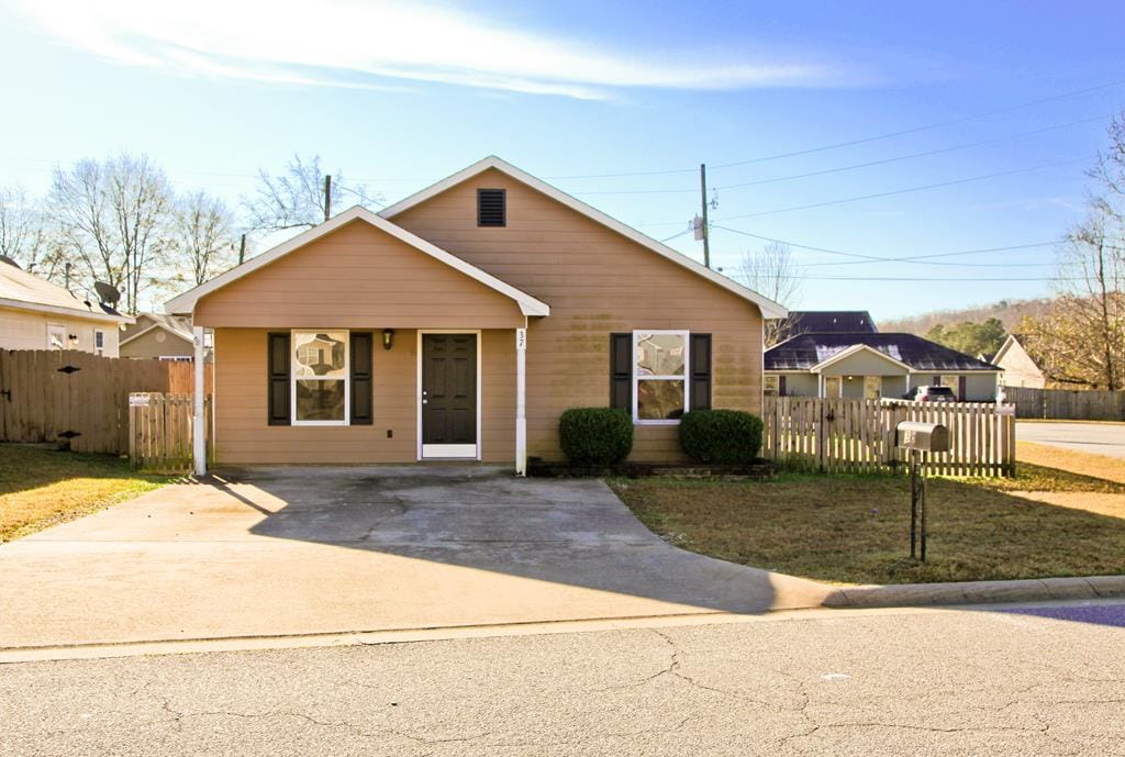 37 Ryan Loop, Phenix City, AL, 36869