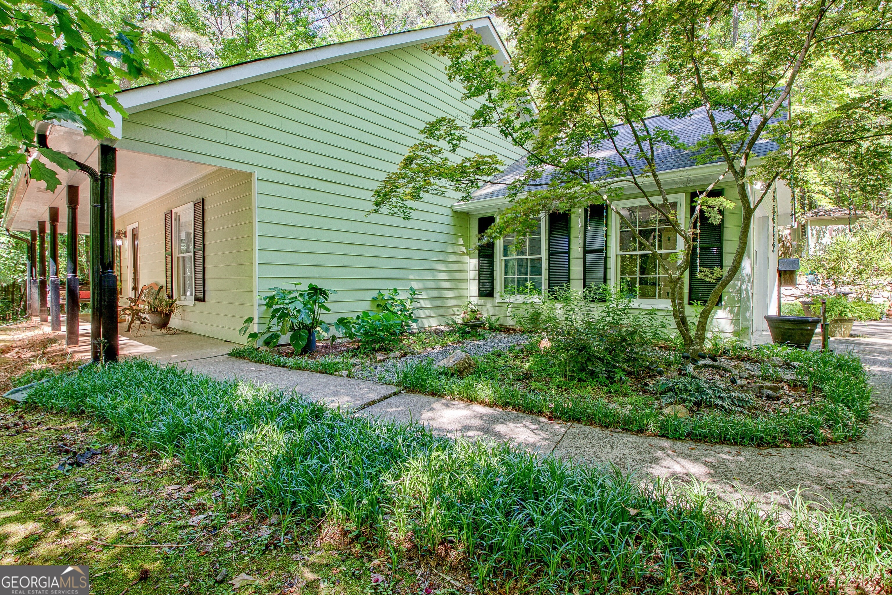 175 Ashley Creek Dr, Newnan, GA 30263